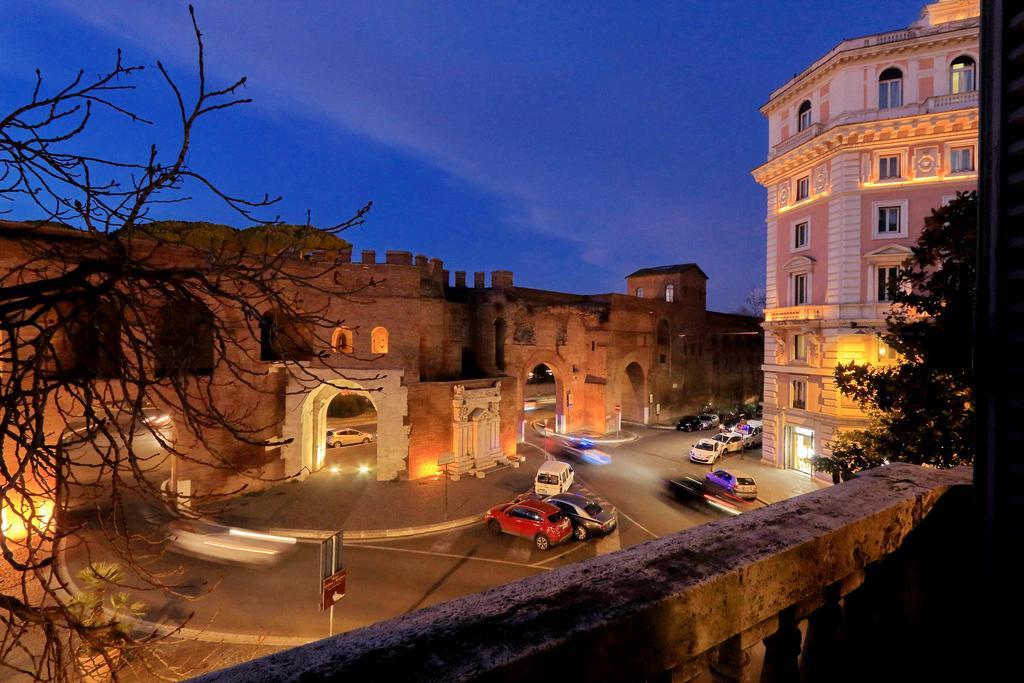 Relais At Via Veneto Hotel Rome Exterior photo