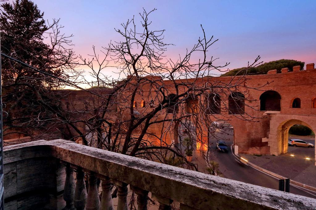 Relais At Via Veneto Hotel Rome Exterior photo