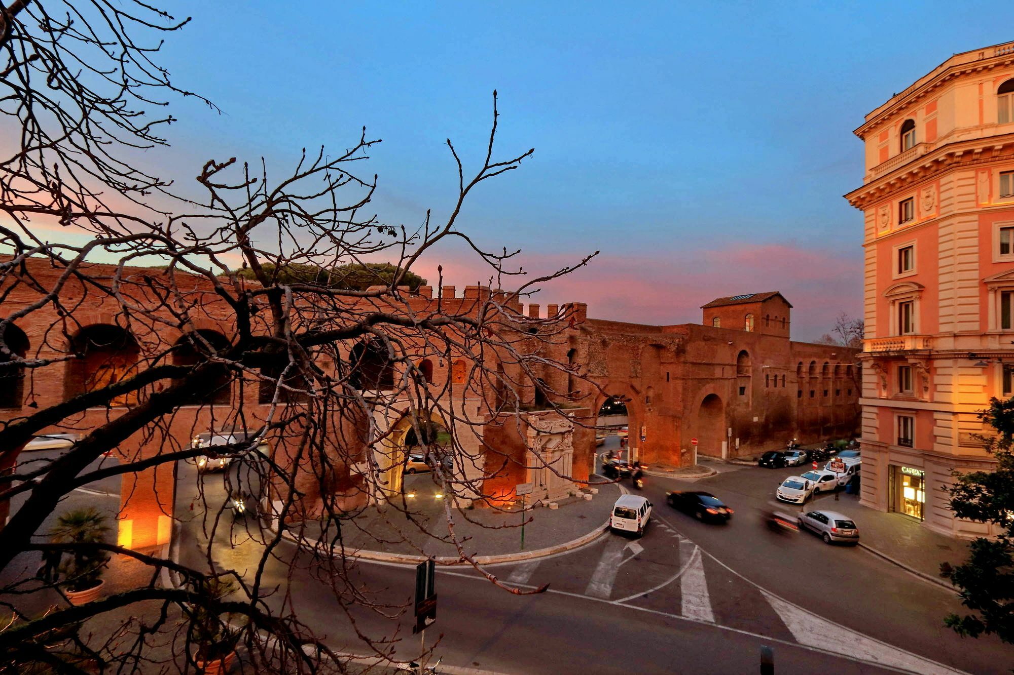 Relais At Via Veneto Hotel Rome Exterior photo